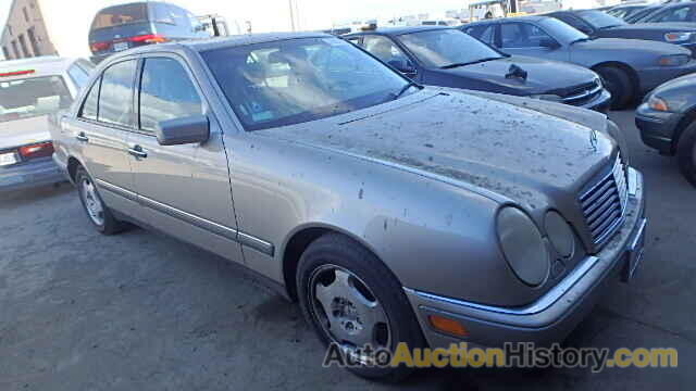 1997 MERCEDES-BENZ E420, WDBJF72F2VA108326