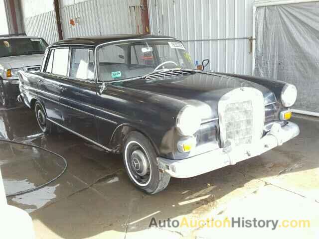 1965 MERCEDES-BENZ 190, 11001012122783