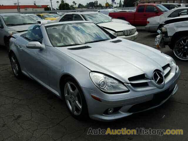 2005 MERCEDES-BENZ SLK350, WDBWK56F25F053914