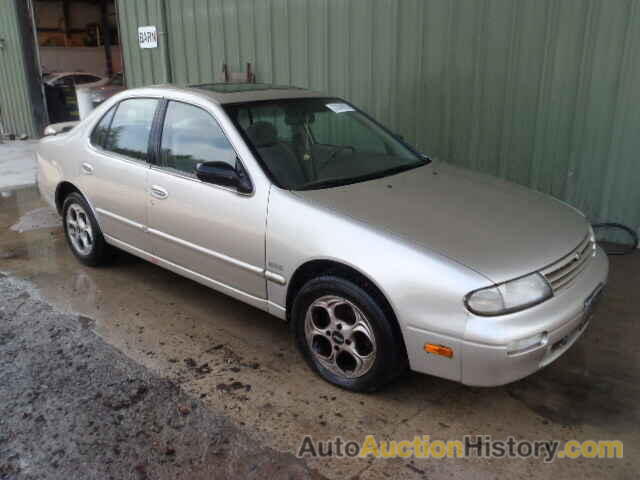 1996 NISSAN ALTIMA XE/, 1N4BU31D1TC136842