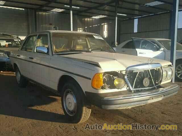 1981 MERCEDES-BENZ 240D, WDBAB23AXBB266873