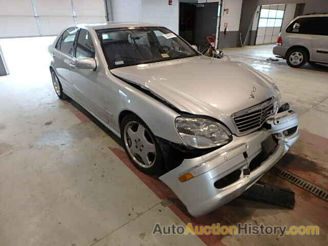 2001 MERCEDES-BENZ S500, WDBNG75J71A215591