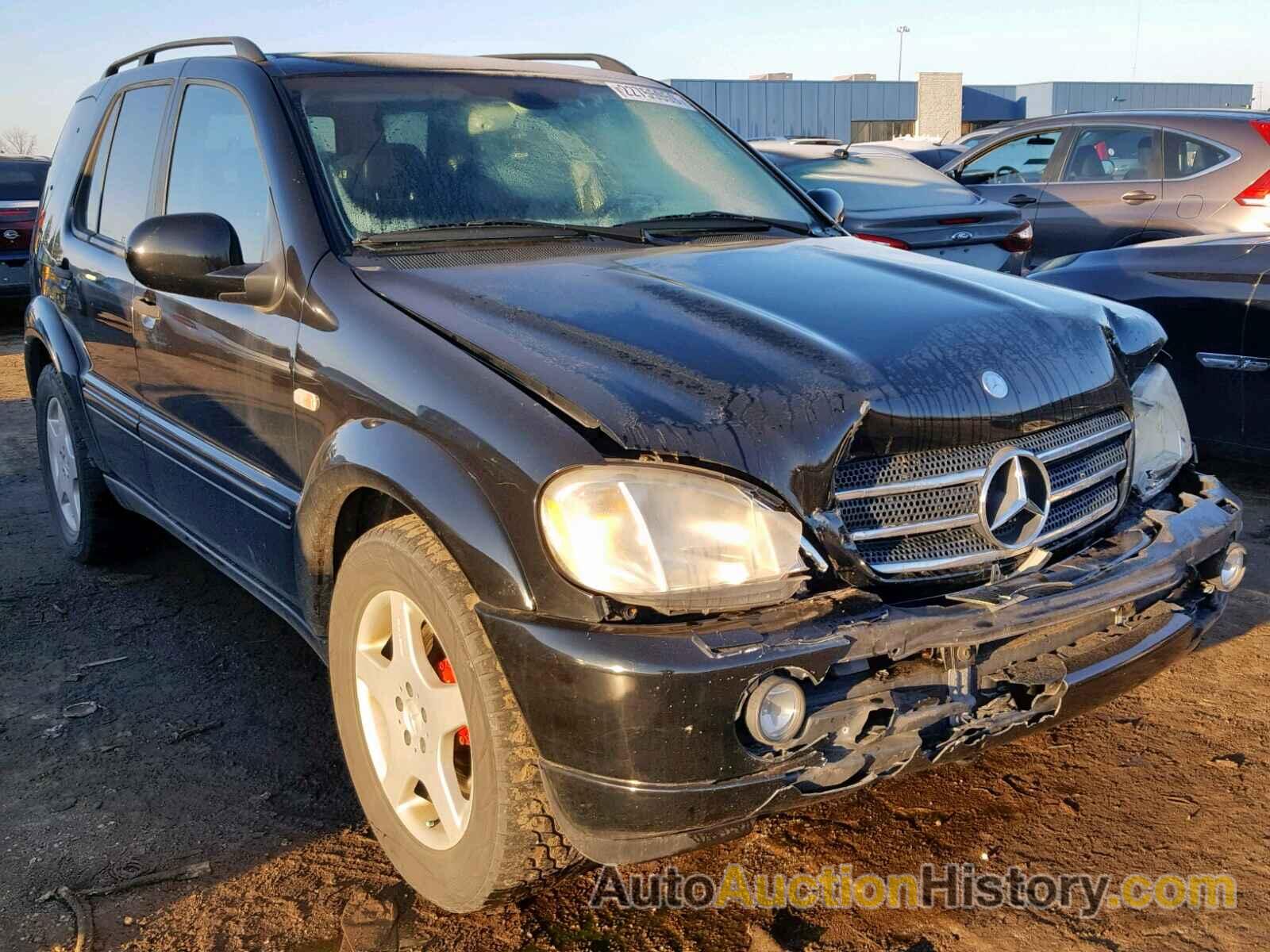 2001 MERCEDES-BENZ ML 55, 4JGAB74E91A236876