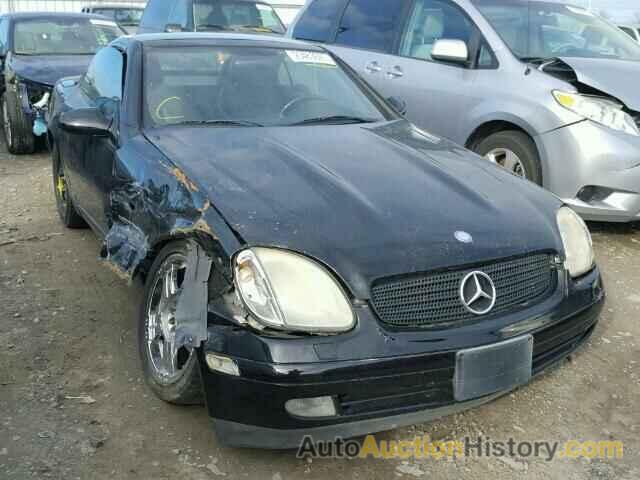 1999 MERCEDES-BENZ SLK 230, WDBKK47F4XF128056