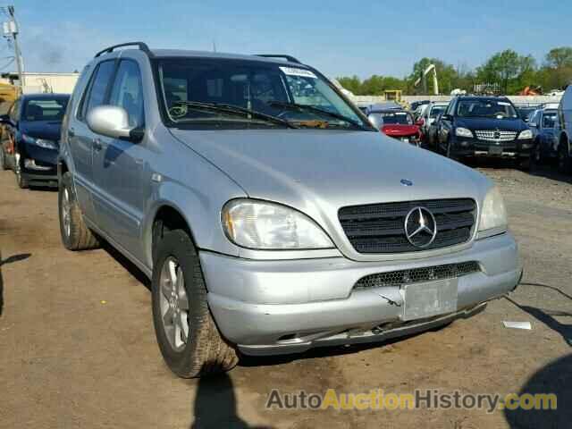 1999 MERCEDES-BENZ ML430, 4JGAB72E9XA117625