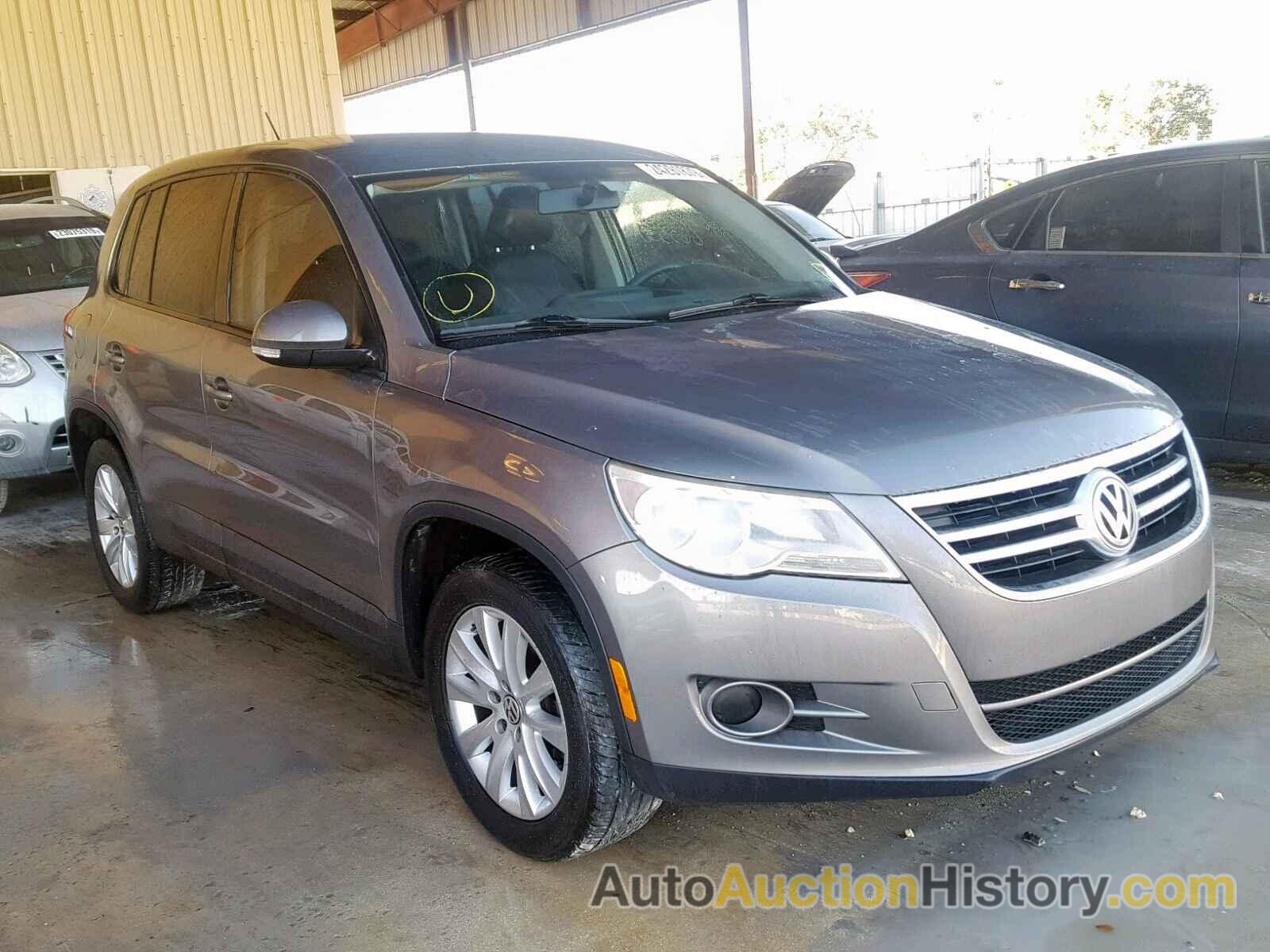 2010 VOLKSWAGEN TIGUAN S, WVGAV7AX1AW513391