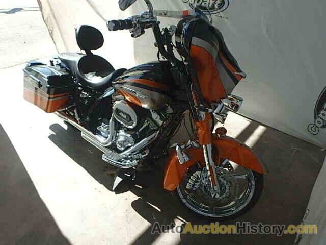 2011 HARLEY-DAVIDSON FLHXSE2, 1HD1PZ814BB954693