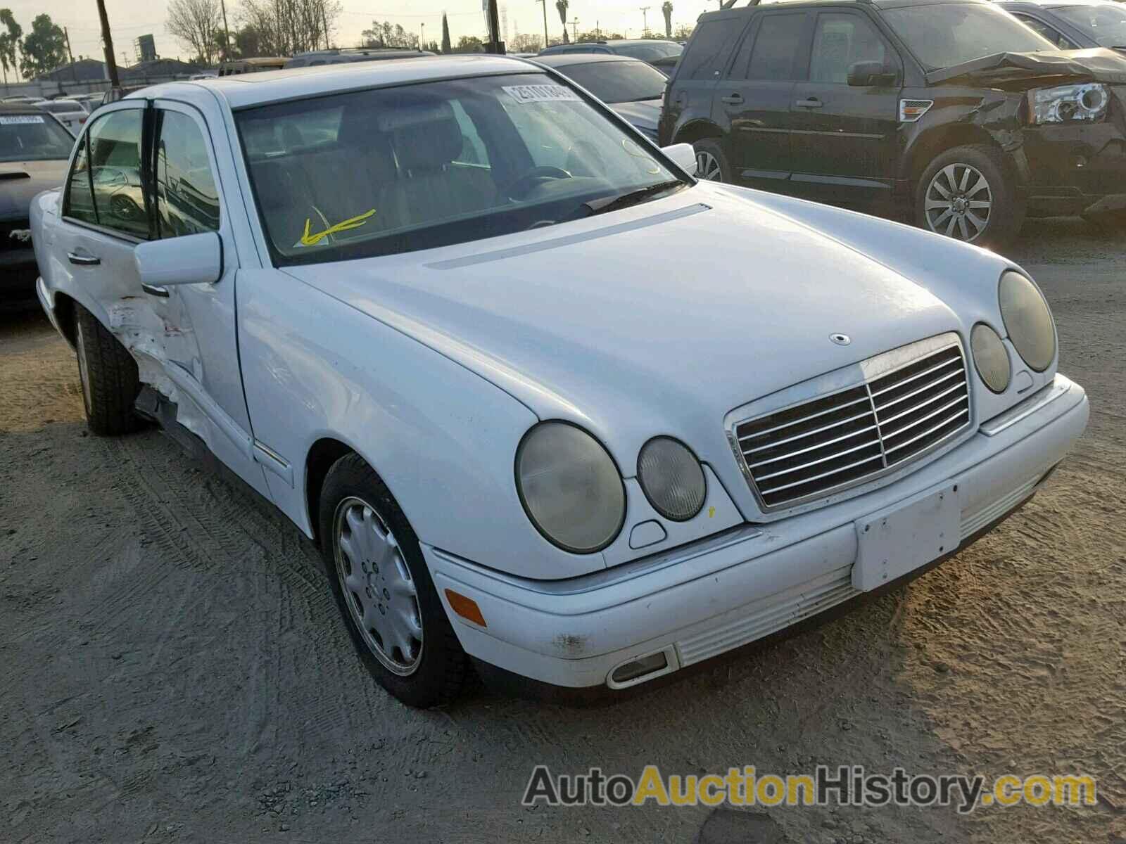 1998 MERCEDES-BENZ E 300TD, WDBJF25F2WA522934