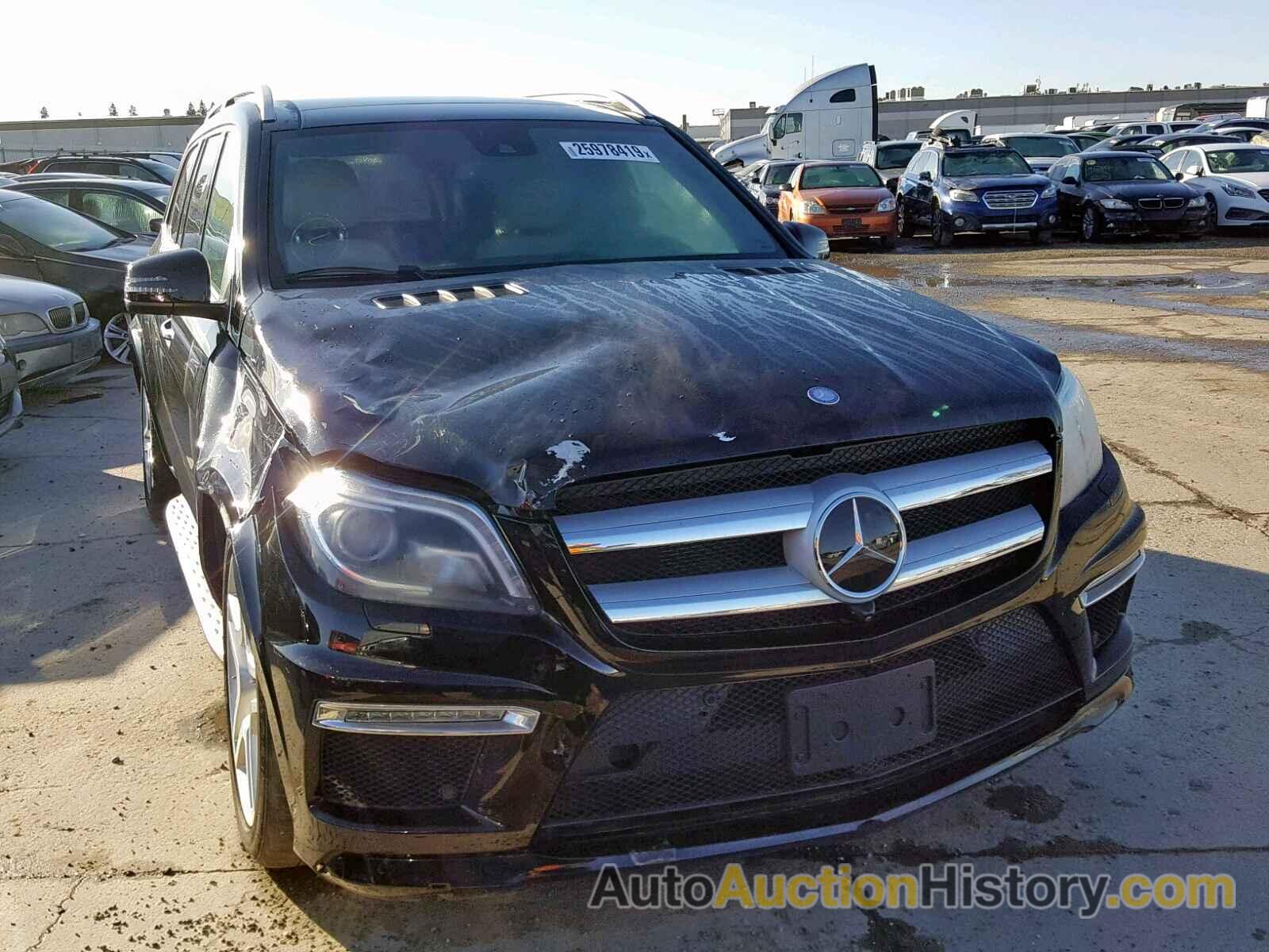 2015 MERCEDES-BENZ GL 550 4MATIC, 4JGDF7DE6FA590119