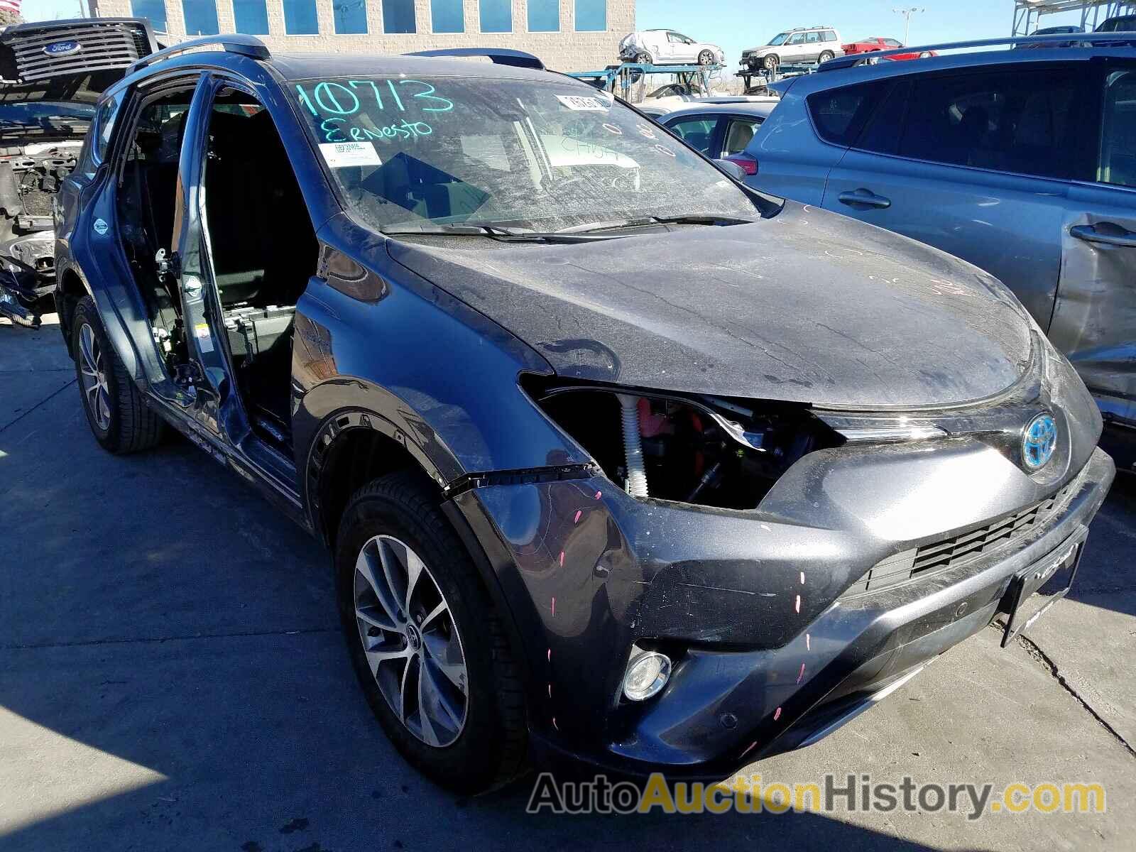 2017 TOYOTA RAV4 HV LE LE, JTMRJREV0HD090686