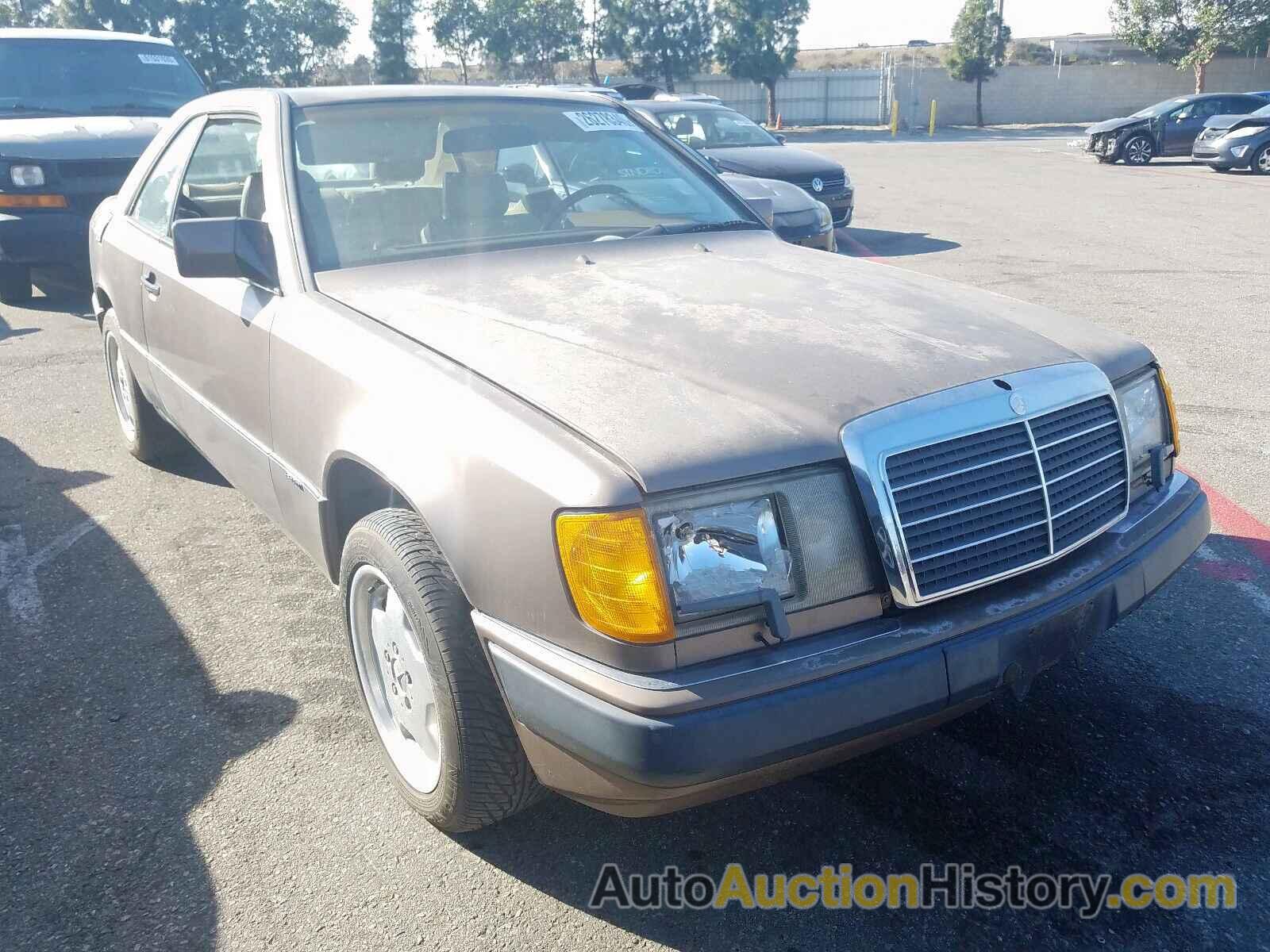 1990 MERCEDES-BENZ 300 CE CE, WDBEA51D4LB180611