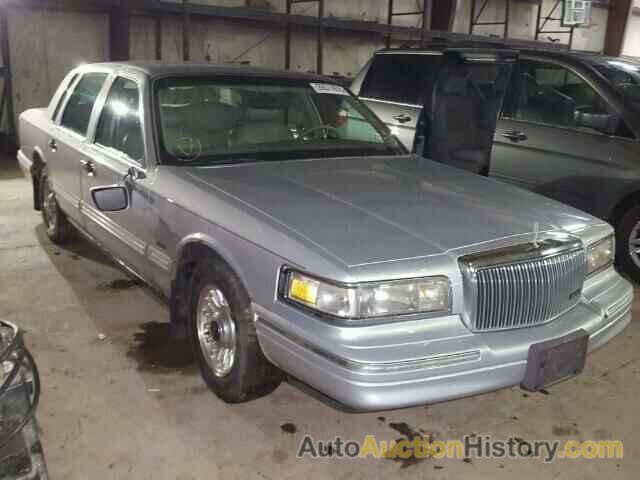 1996 LINCOLN TOWN CAR EXECUTIVE, 1LNLM81W5TY707227