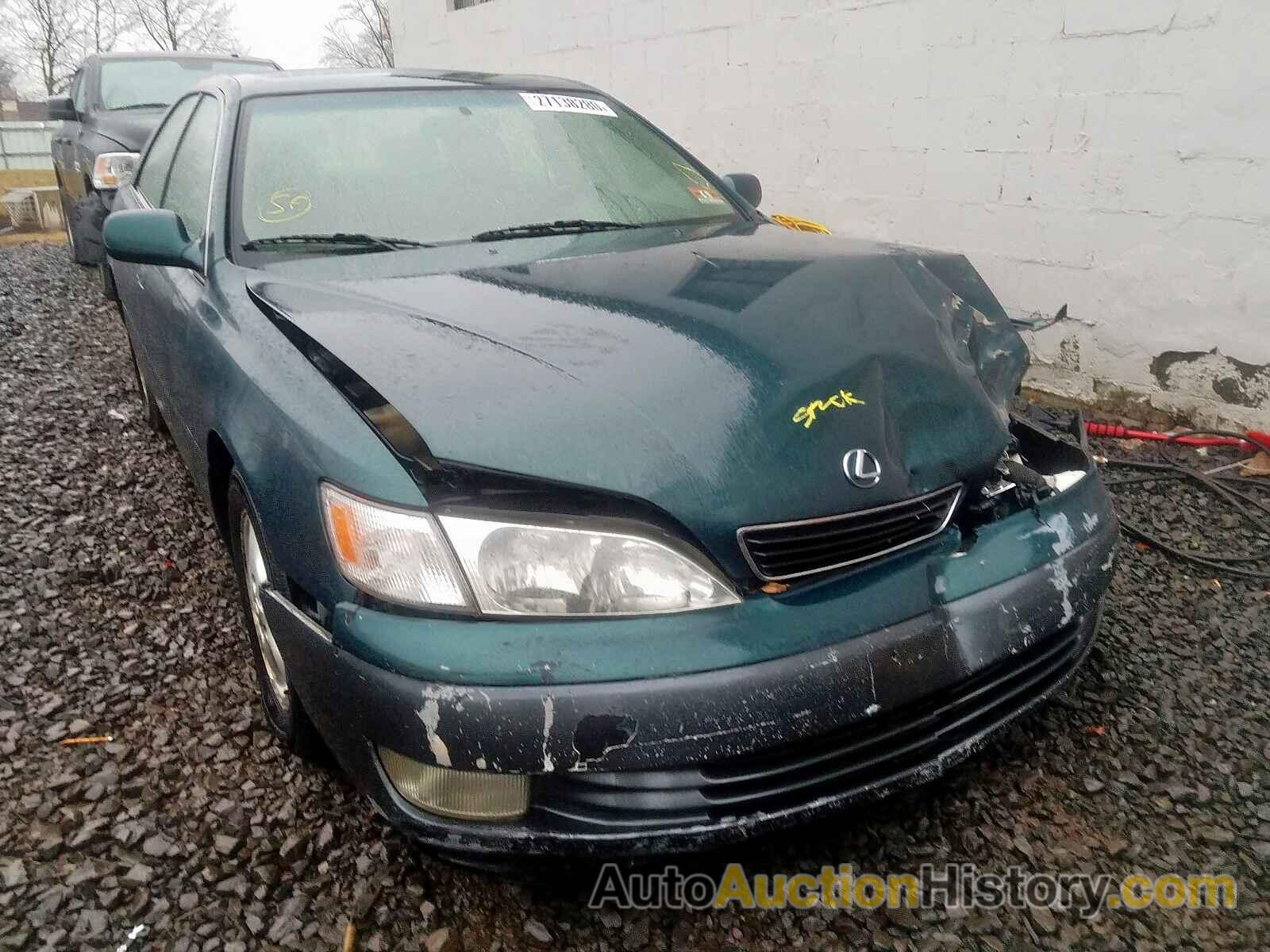 1998 LEXUS ES300 300, JT8BF28G6W0125001