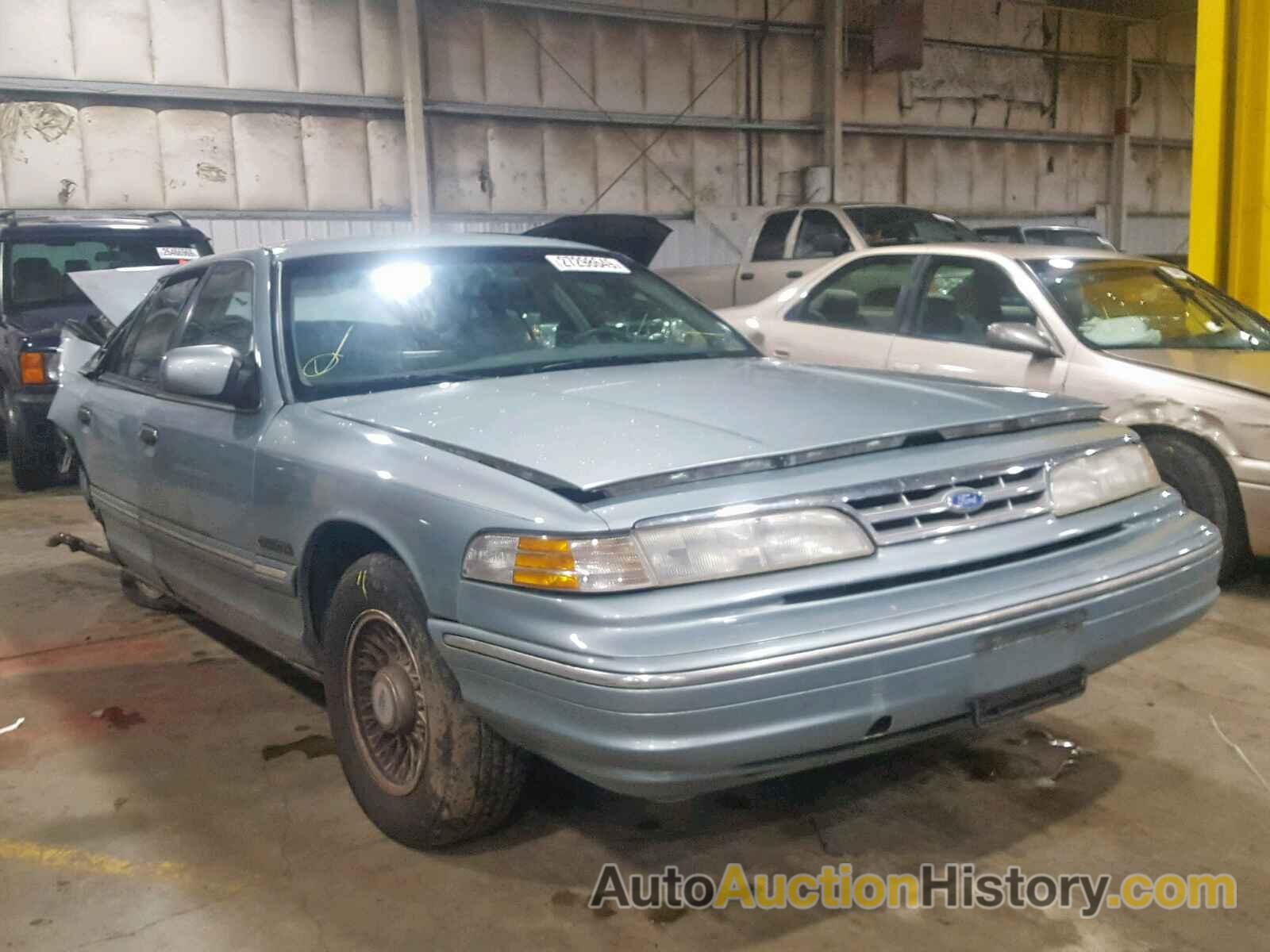 1995 FORD CROWN VICTORIA LX, 2FALP74W9SX128134