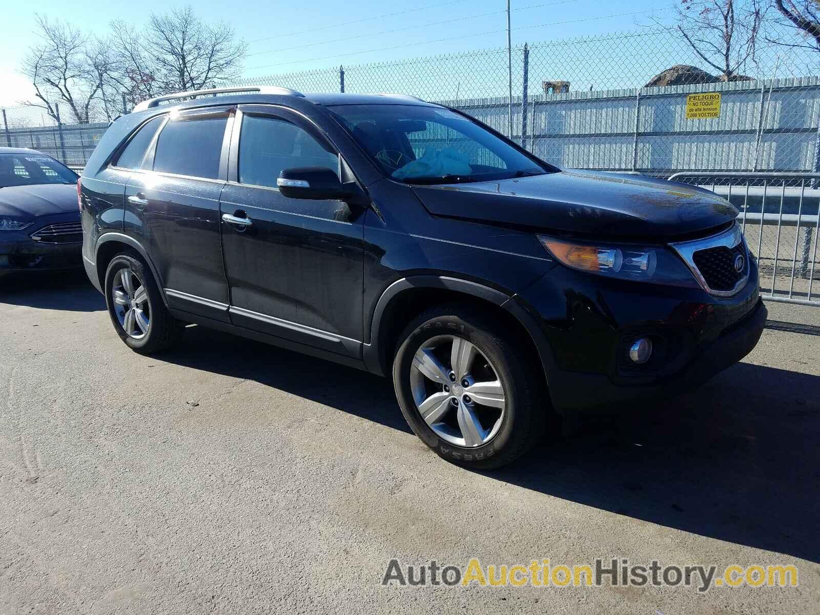 2013 KIA SORENTO EX EX, 5XYKU3A66DG398008