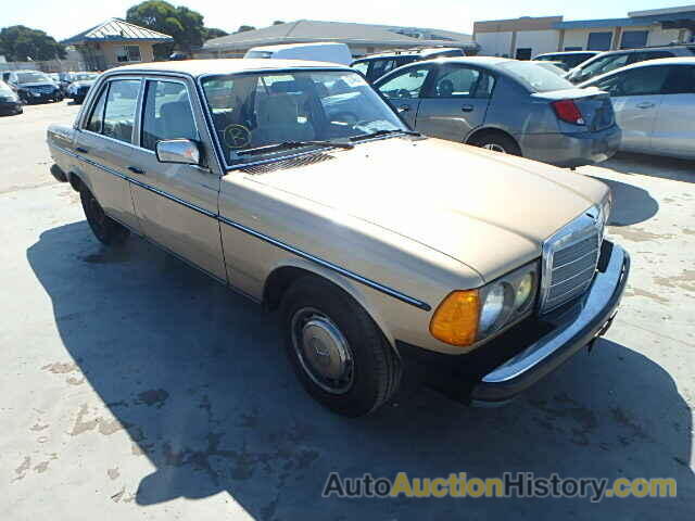 1982 MERCEDES-BENZ 240D, WDBAB23A5CB306830