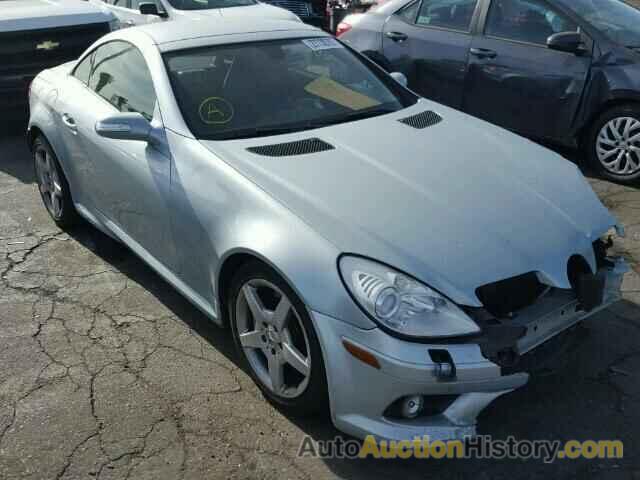 2005 MERCEDES-BENZ SLK350, WDBWK56F45F052974