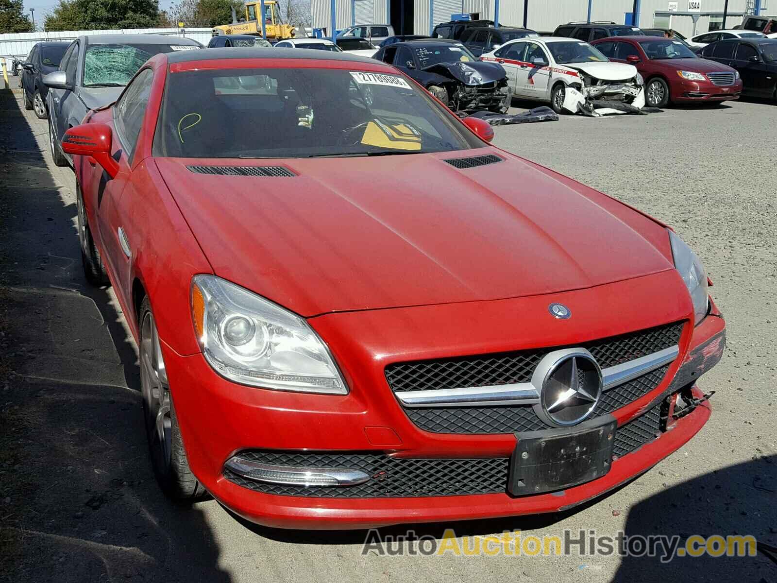 2013 MERCEDES-BENZ SLK 250, WDDPK4HA6DF069751