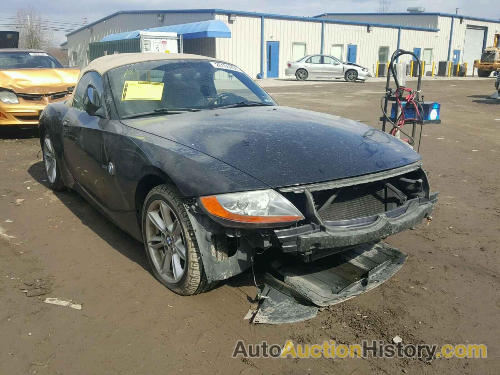 2004 BMW Z4 3.0, 4USBT53594LU06751