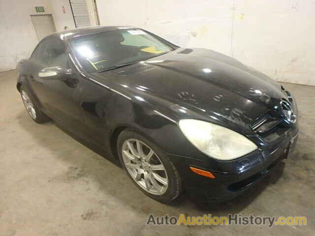 2005 MERCEDES-BENZ SLK350, WDBWK56F05F039266