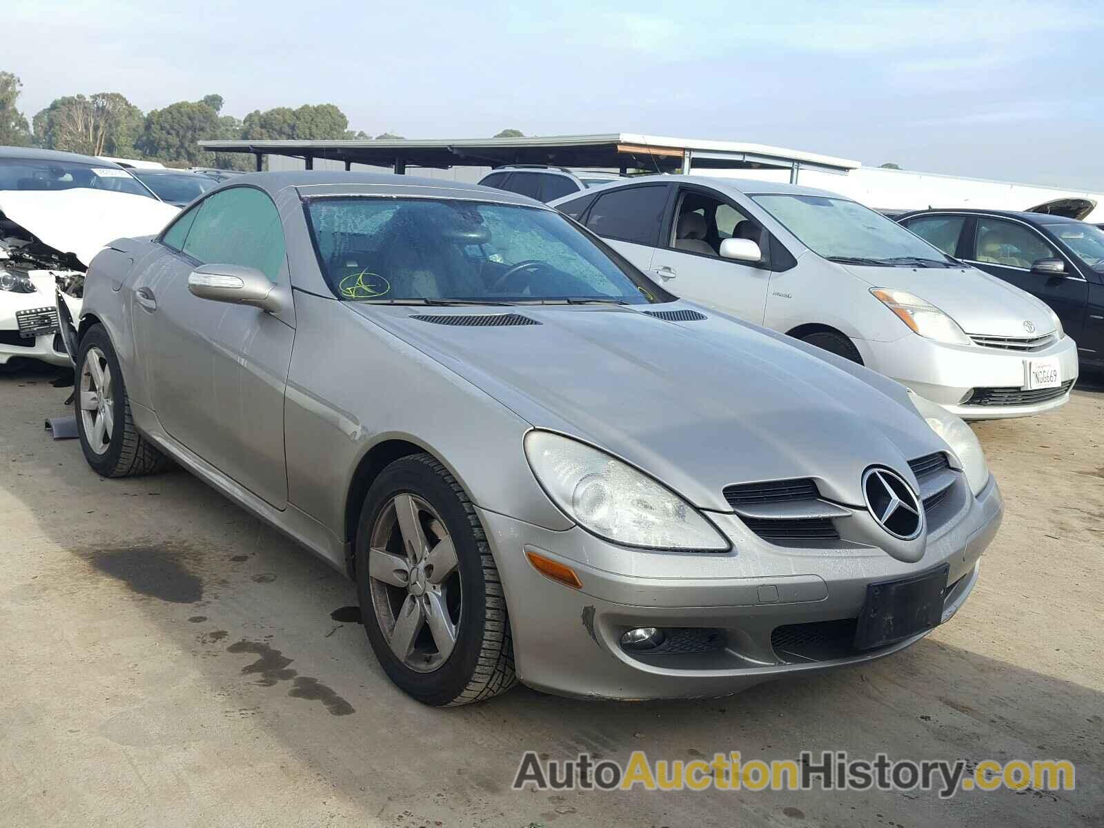 2007 MERCEDES-BENZ SLK 280 280, WDBWK54F67F133853