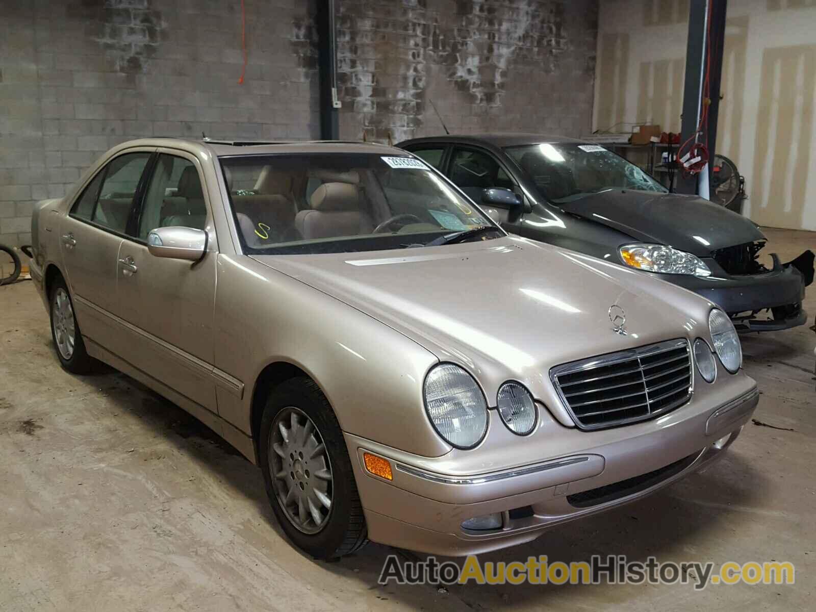 2001 MERCEDES-BENZ E 320, WDBJF65J21B224513