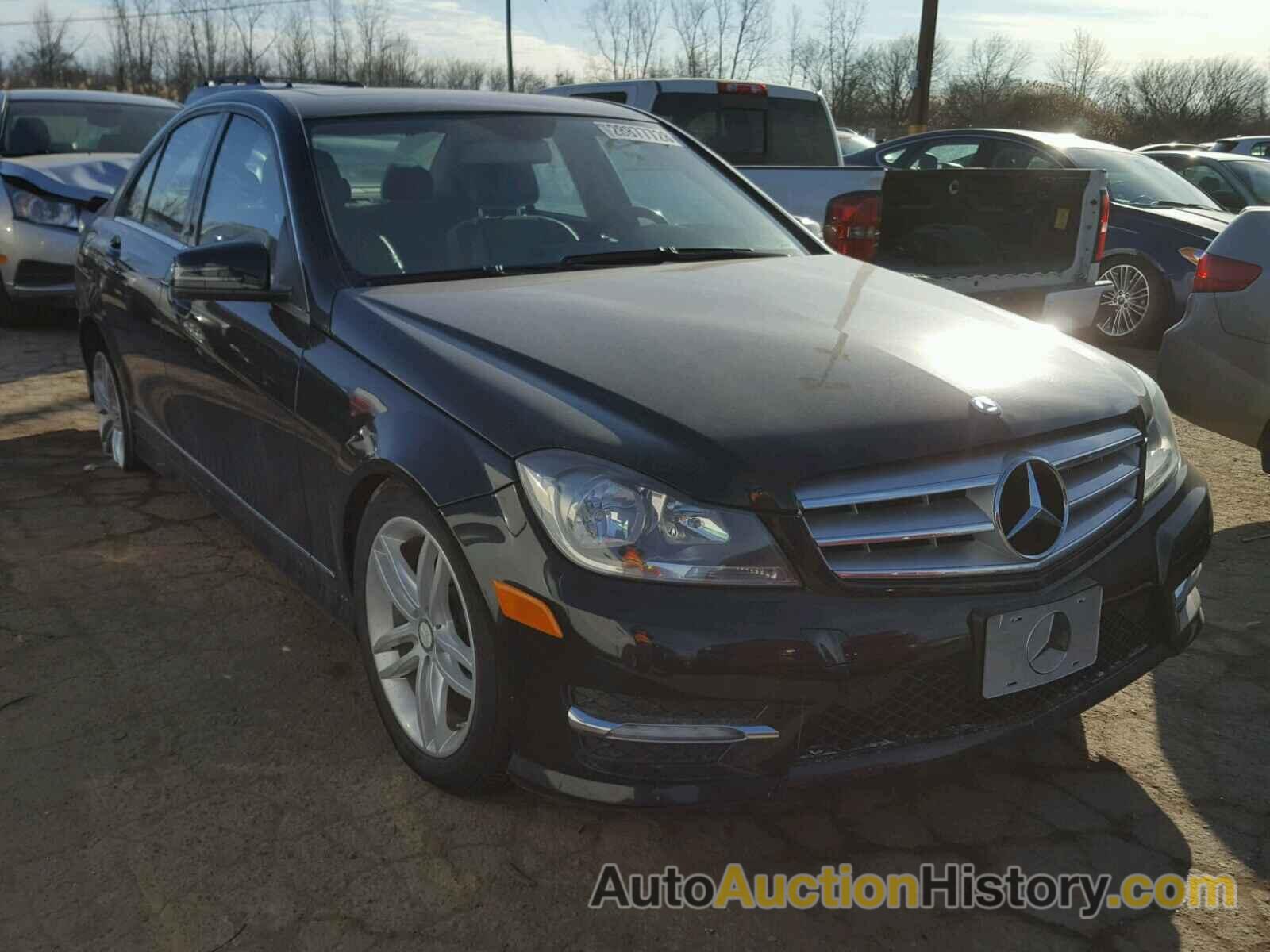 2012 MERCEDES-BENZ C 300 4MATIC, WDDGF8BB9CR198528