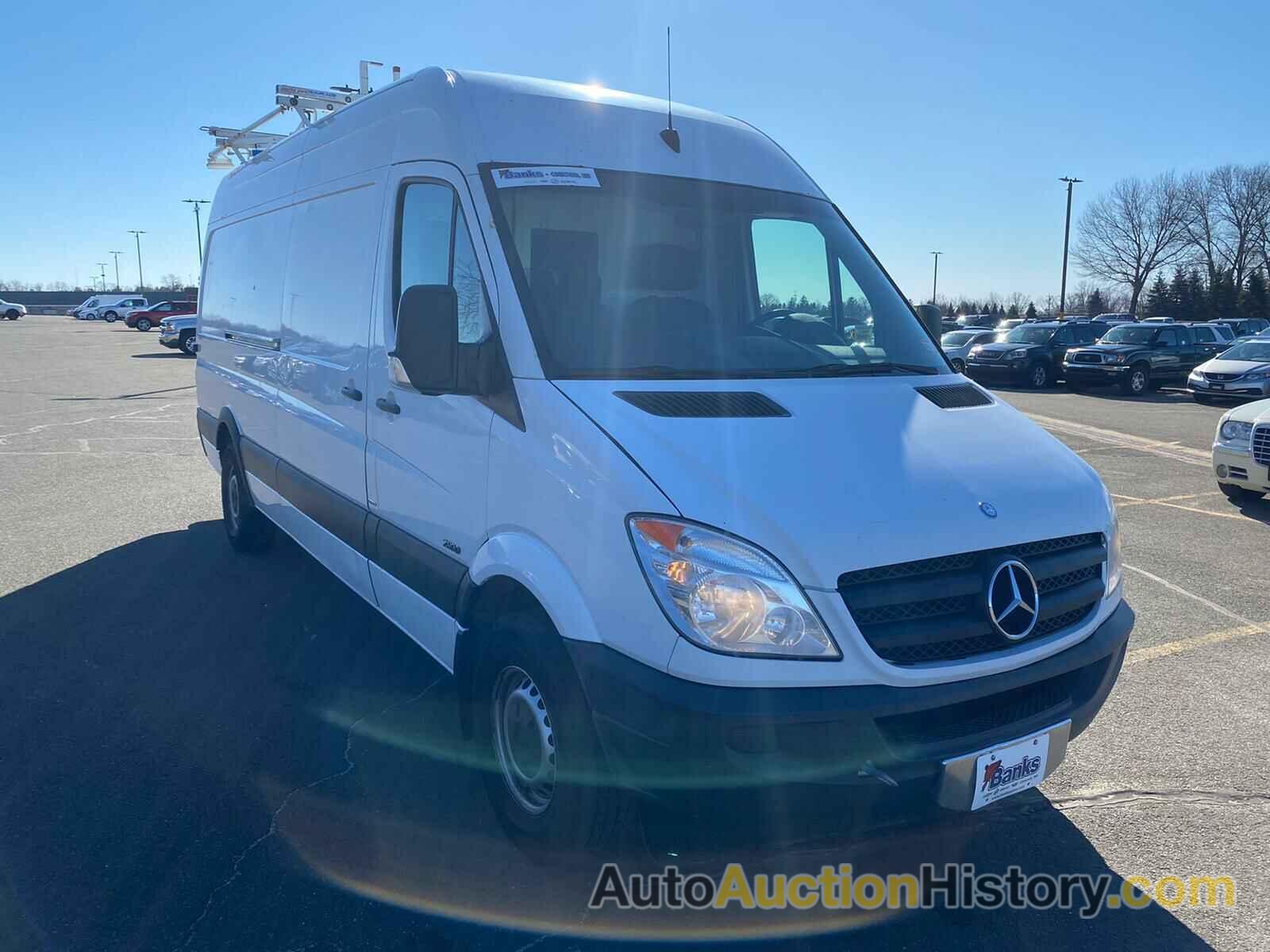 2013 MERCEDES-BENZ SPRINTER 2 2500, WD3PE8CC1D5793526