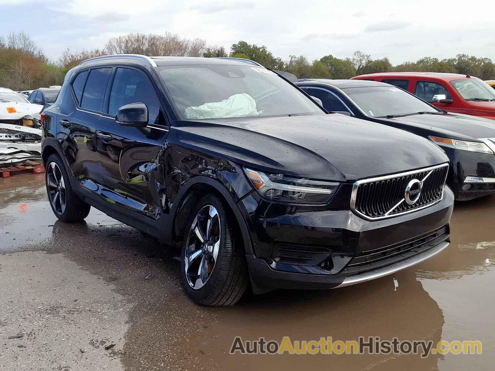 2019 VOLVO XC40 T5 MO T5 MOMENTUM, YV4162UK7K2152193