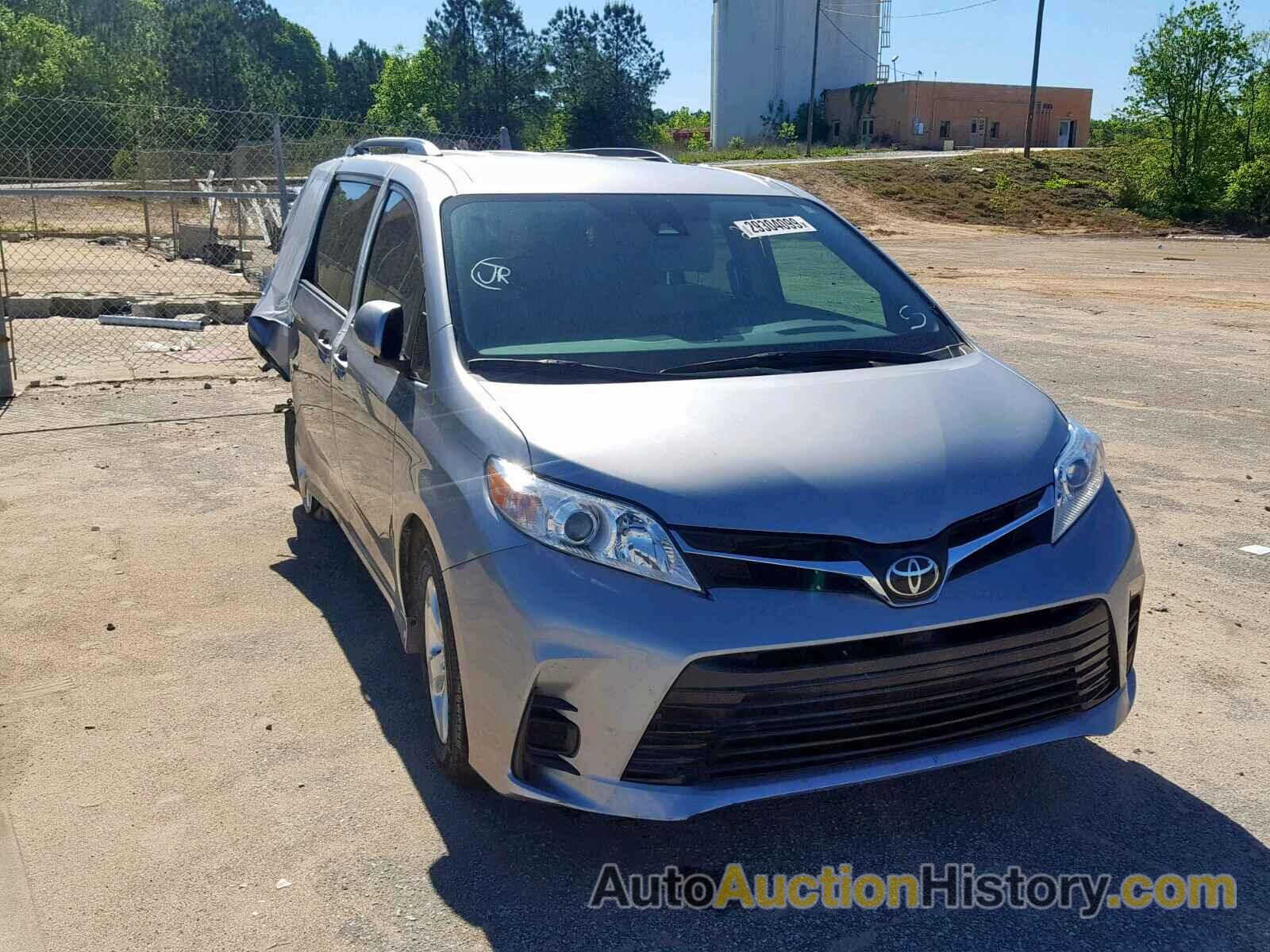 2018 TOYOTA SIENNA LE, 5TDKZ3DC1JS902742