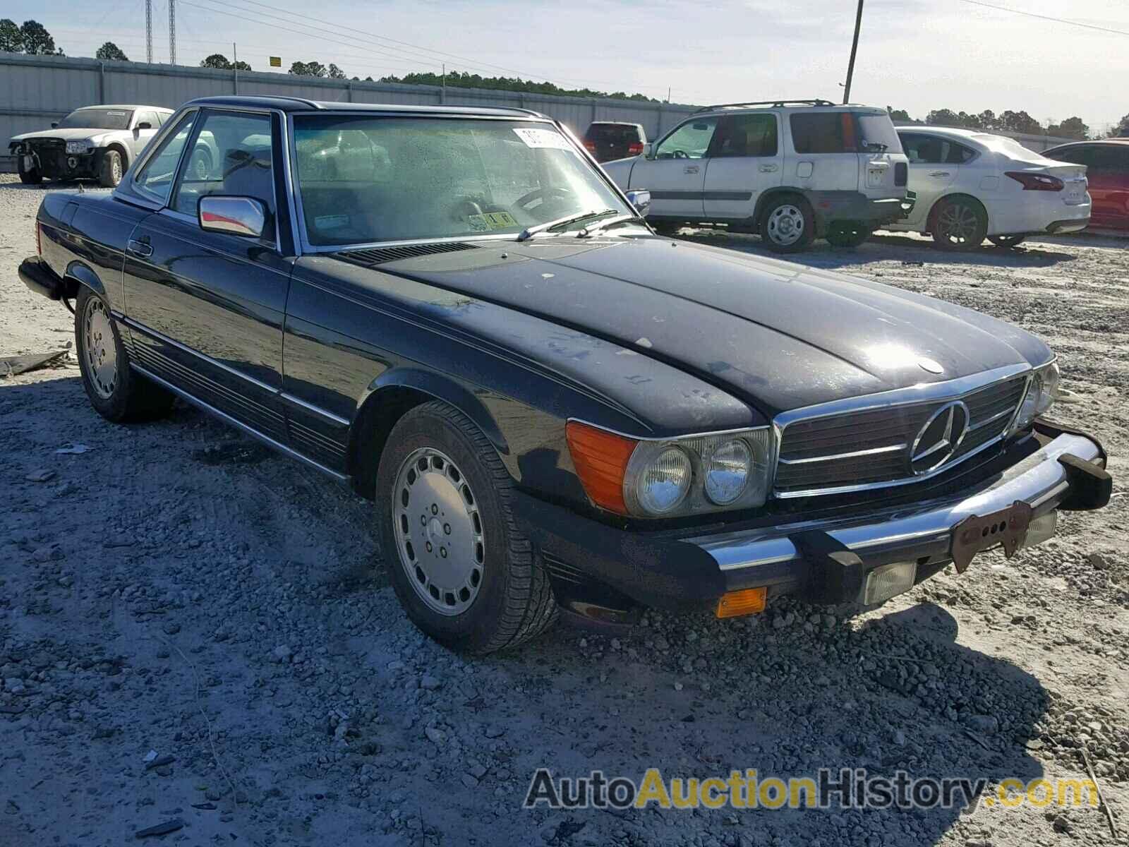 1986 MERCEDES-BENZ 560 SL, WDBBA48D5GA054580