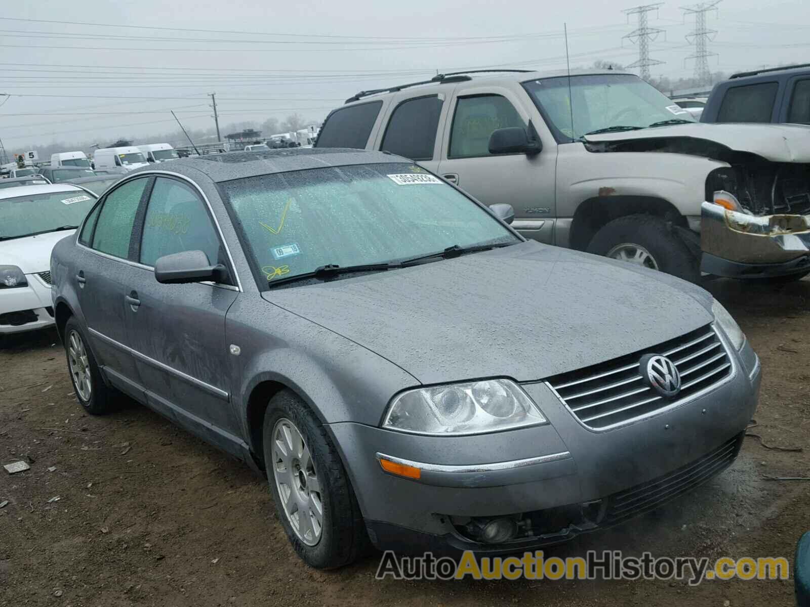 2004 VOLKSWAGEN PASSAT GLX, WVWRH63B54P145760