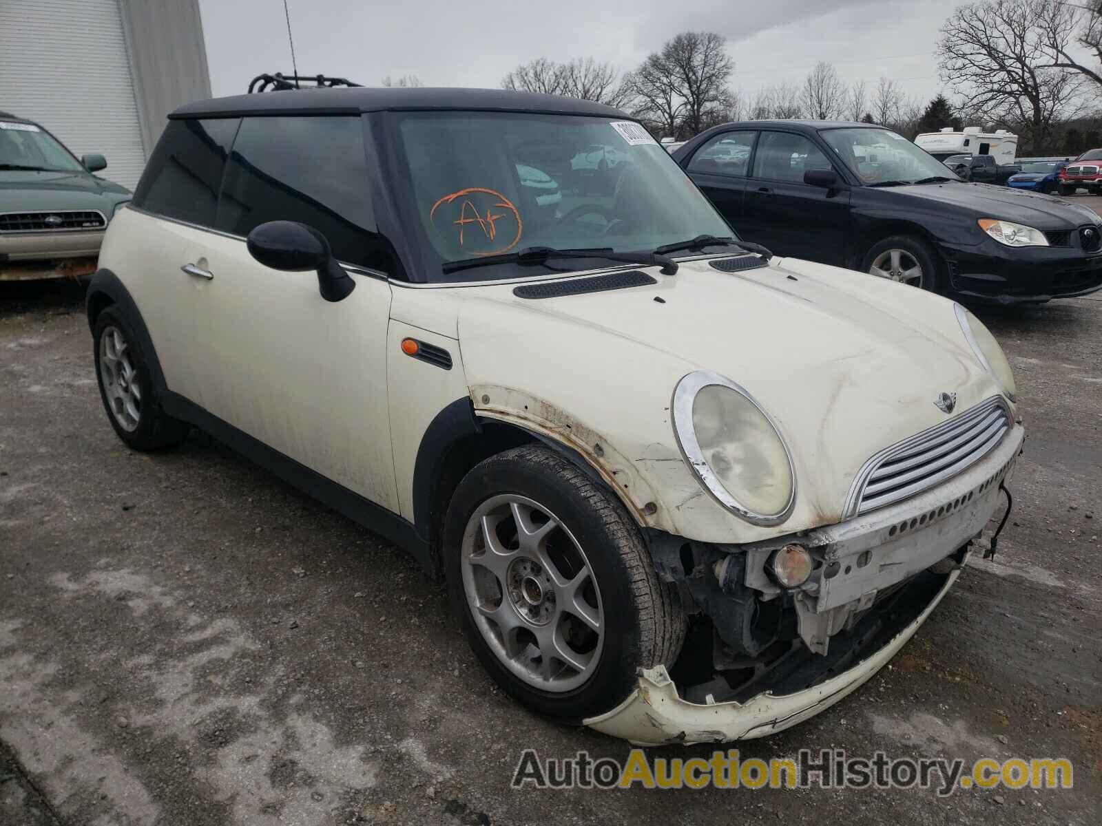 2004 MINI COOPER, WMWRC33414TJ62025