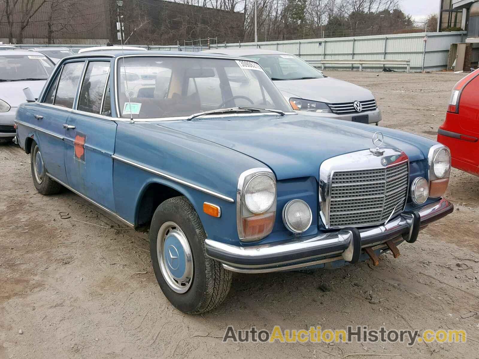 1972 MERCEDES-BENZ A 220, 11501012100490