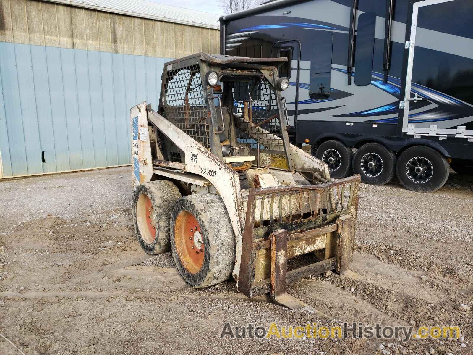 2003 BOBCAT 743, N0V1NL0T310356810