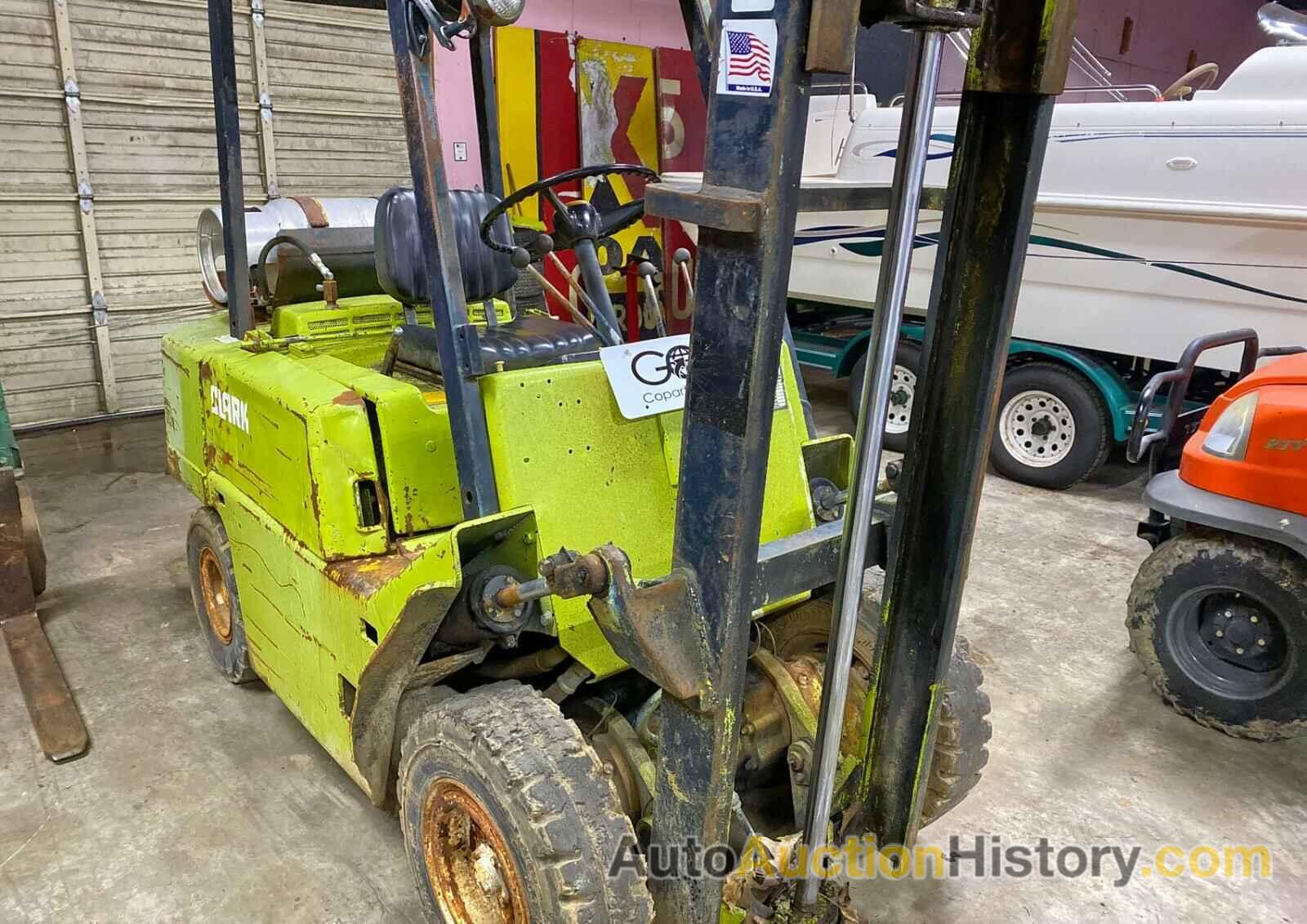 1989 CLARK FORKLIFT OTHER, Y8751463965