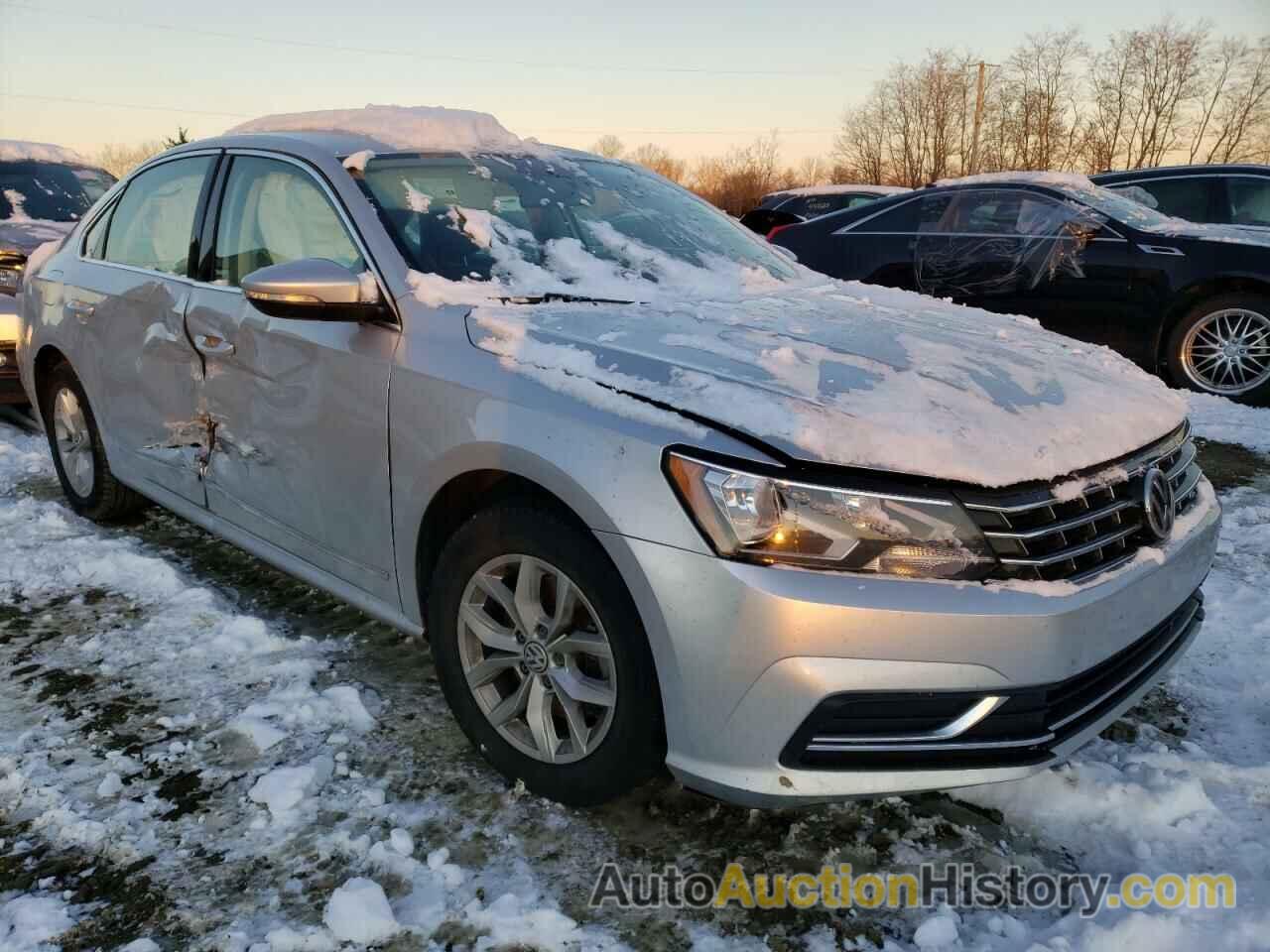 2017 VOLKSWAGEN PASSAT S, 1VWAT7A33HC020764