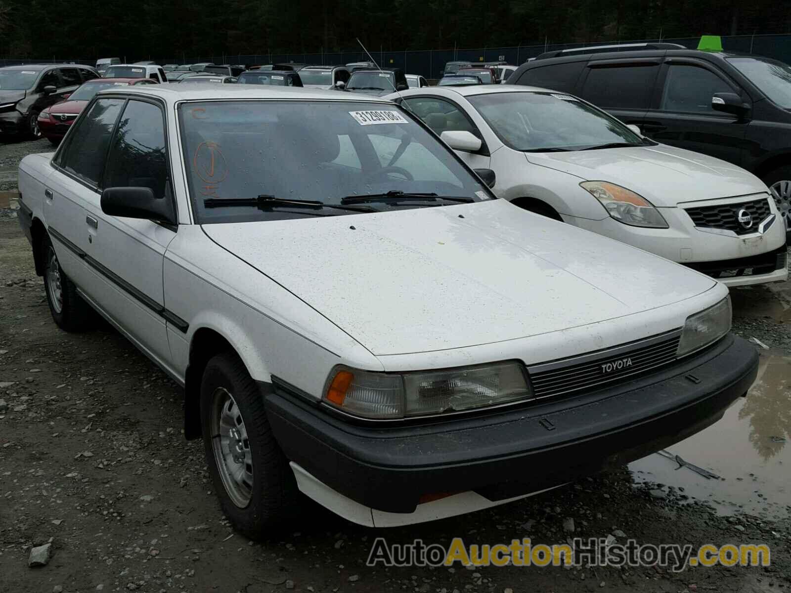 1989 TOYOTA CAMRY DLX, 4T1SV21E8KU106879