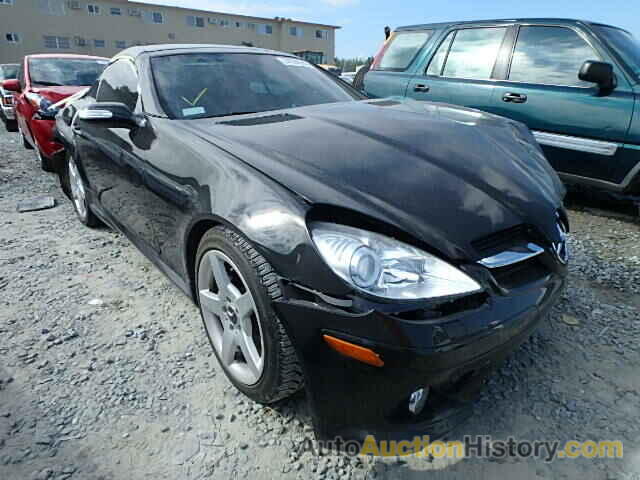 2006 MERCEDES-BENZ SLK350, WDBWK56F36F095557