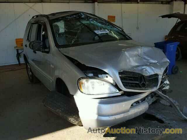 2000 MERCEDES-BENZ ML320, 4JGAB54E8YA160520