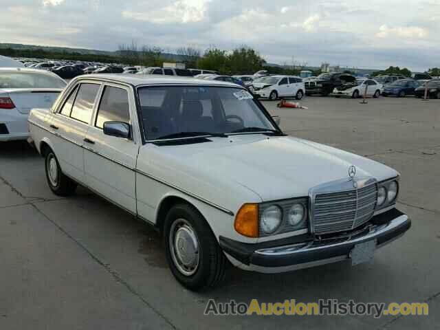 1985 MERCEDES-BENZ 230E, WDB1232231A189326