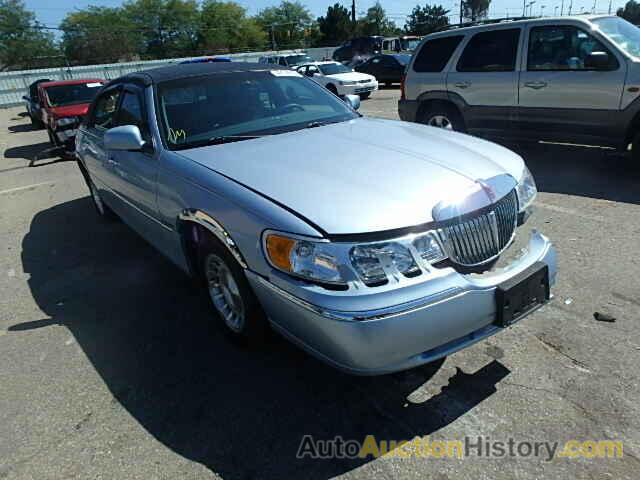 1998 LINCOLN TOWN CAR S, 1LNFM82W9WY651048