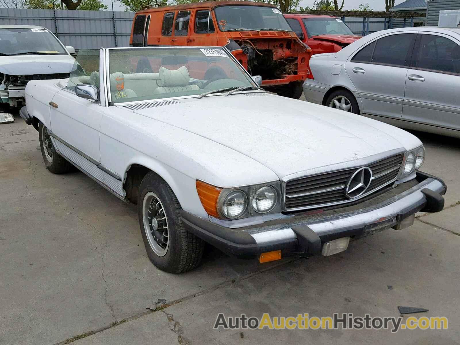 1975 MERCEDES-BENZ SL 450, 10704412024848