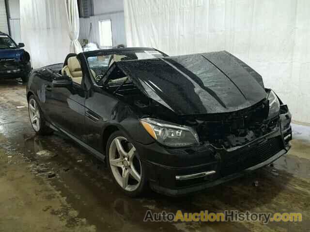 2012 MERCEDES-BENZ SLK250, WDDPK4HA3CF036608