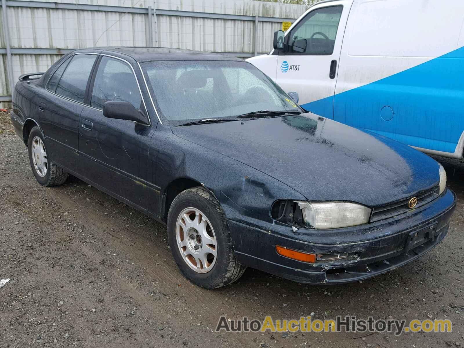 1992 TOYOTA CAMRY XLE, 4T1VK13E9NU035709