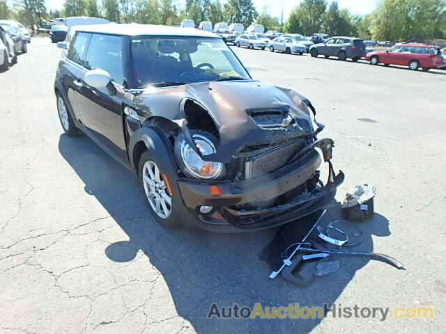 2011 MINI COOPER S, WMWSV3C59BTY21695