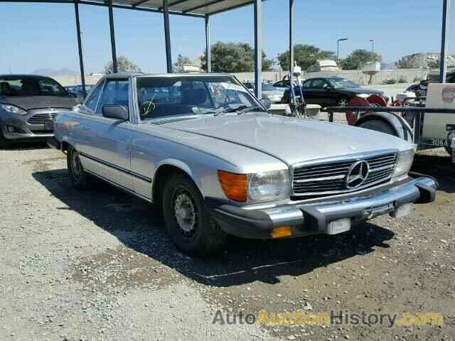 1980 MERCEDES-BENZ SL 450, 10704412065760