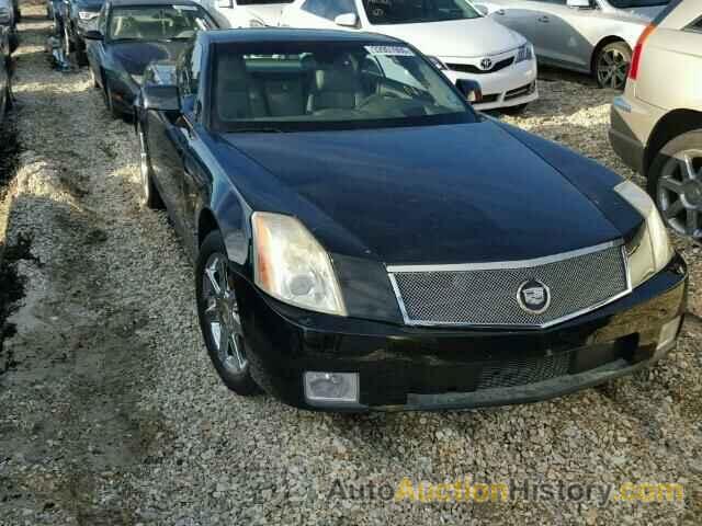 2004 CADILLAC XLR, 1G6YV34A745600292