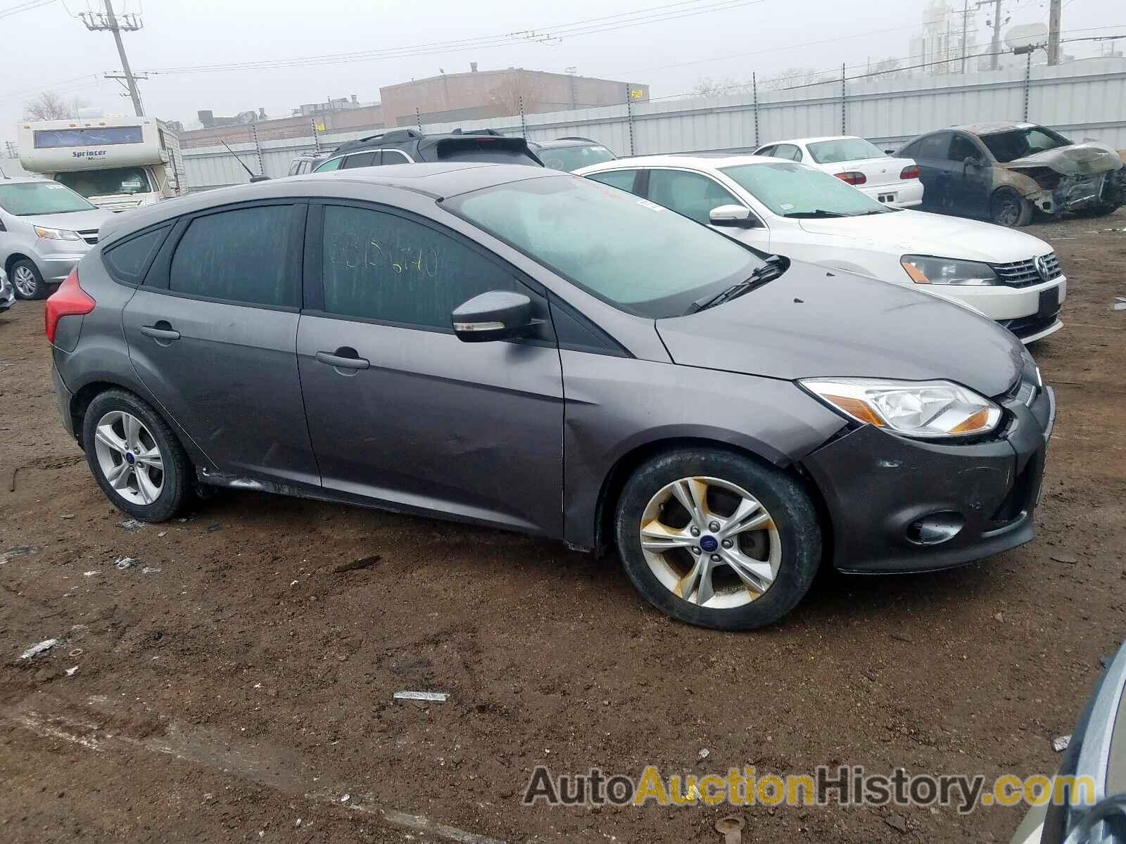 2014 FORD FOCUS SE, 1FADP3K25EL404159