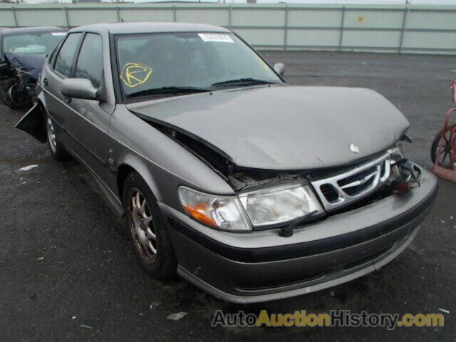 2001 SAAB 9-3 SE, YS3DF55K212051571